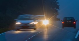 Trop de lumière sur la route : quand les phares deviennent dangereux