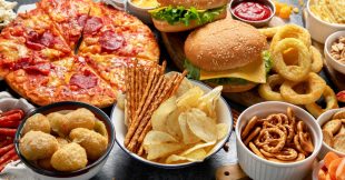 Suis-je dépendant aux aliments ultra-transformés ?